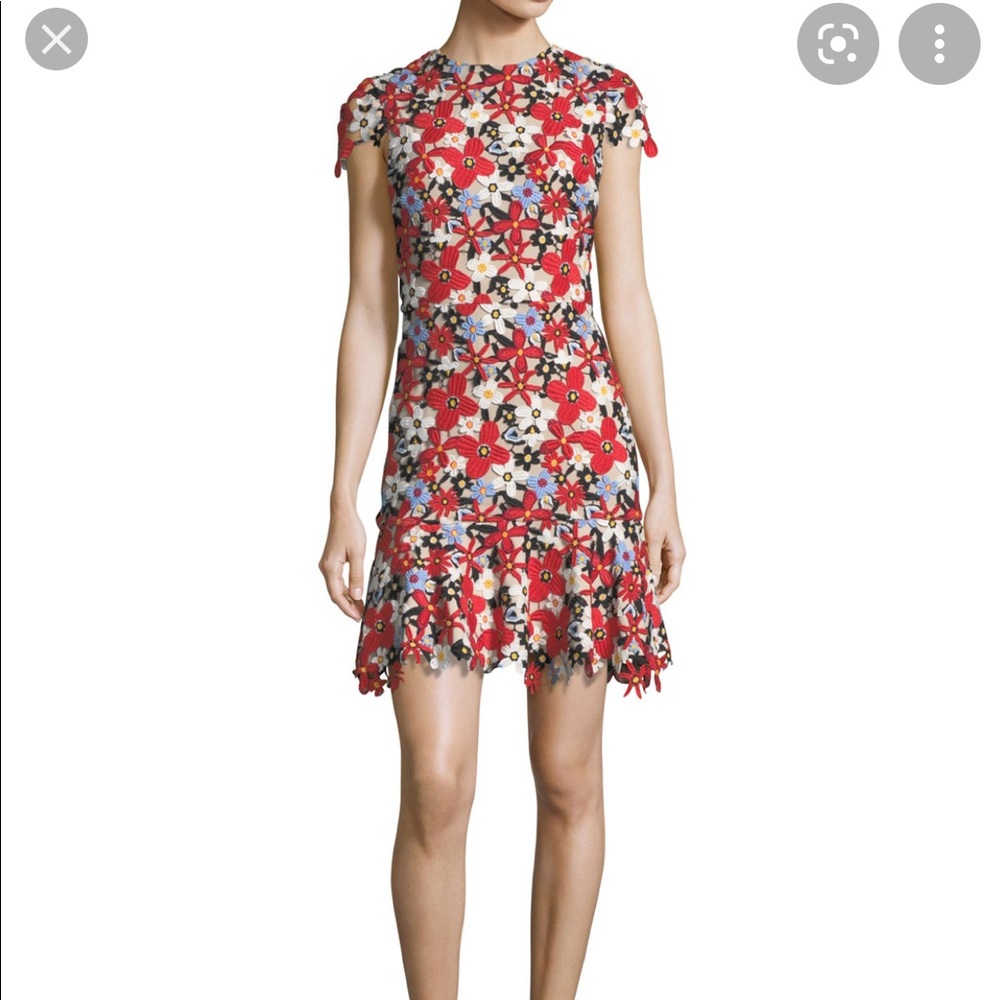 Alice olivia Floral-Lace Cap-Sleeve Fitted Dress
